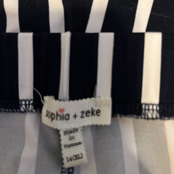 Sophia + zeke shorts - Picture 2 of 3